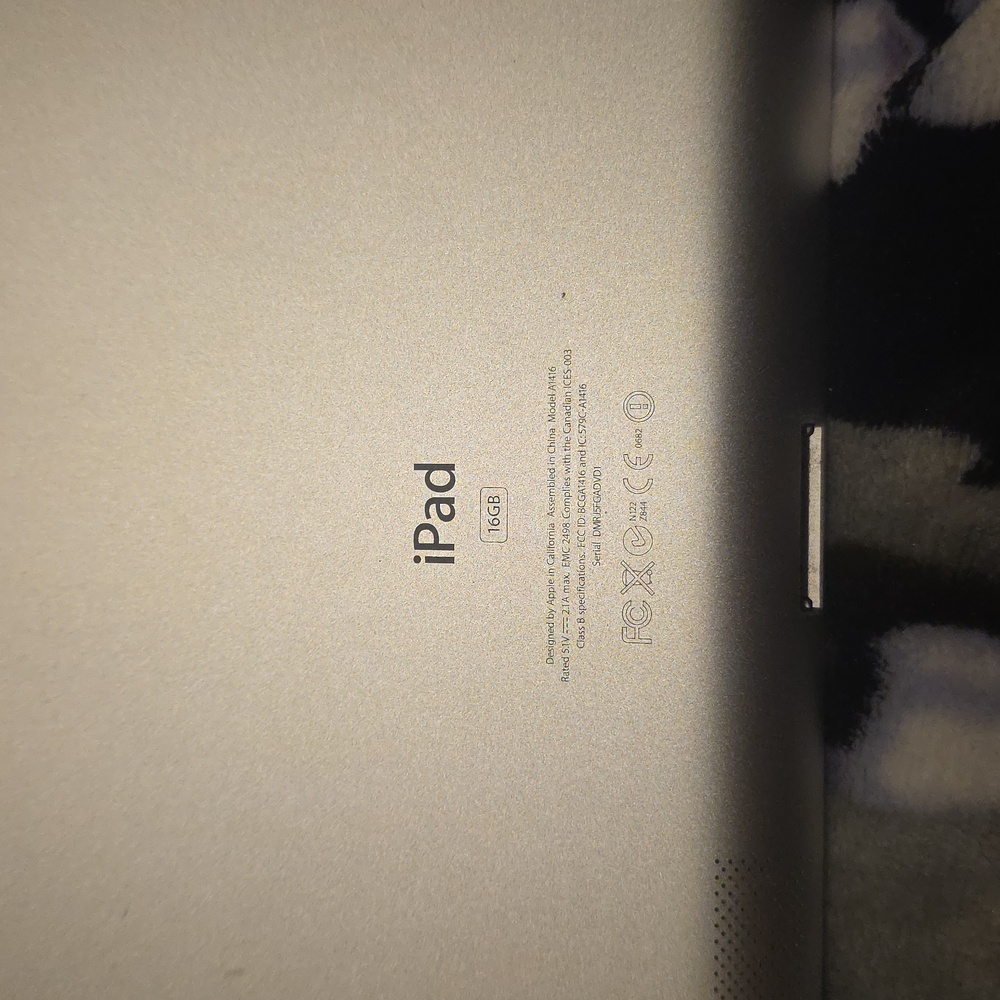 IPad Gen 3 2012 New In Box - Picture 6 of 7